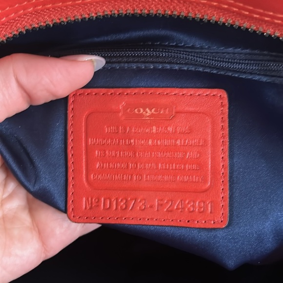 Coach F24391 Park Color Block Large Hobo Vermillion Multicolor - Picture 10 of 10